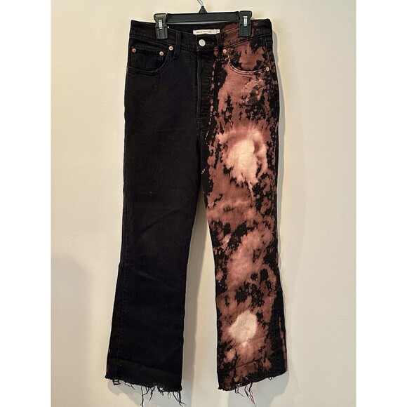 Levi's Ribcage Crop Flare Jeans Black w/ Bleach Distressing Button Fly Sz 27 EUC - Picture 1 of 6